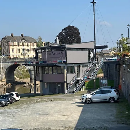 D Hotes Chez Josiane *