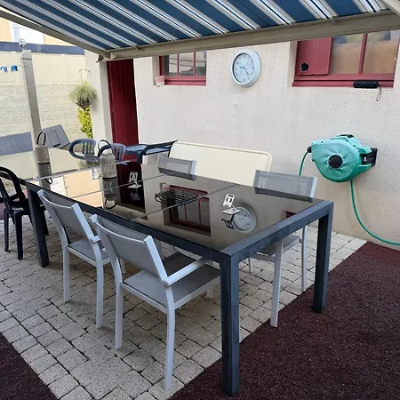 D Hotes Chez Josiane *