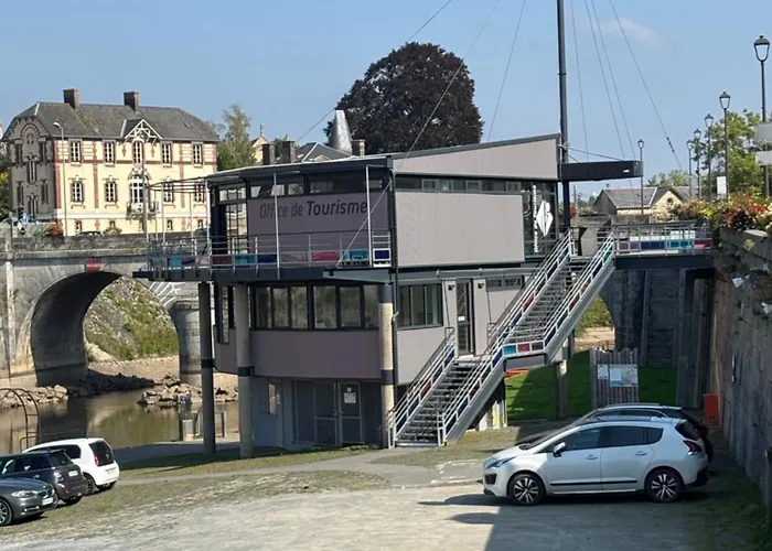 D Hotes Chez Josiane *